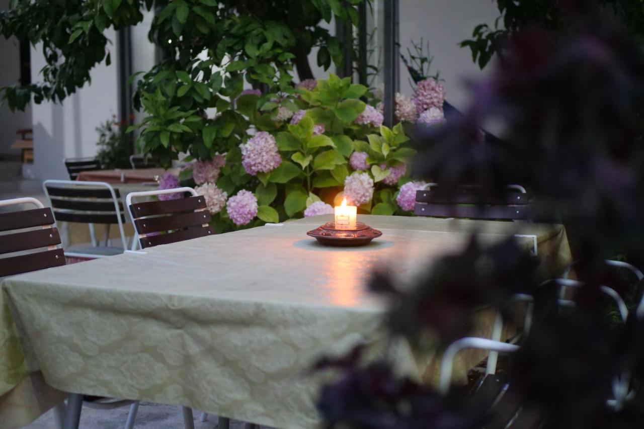 Hostel Center Ulcinj Kültér fotó